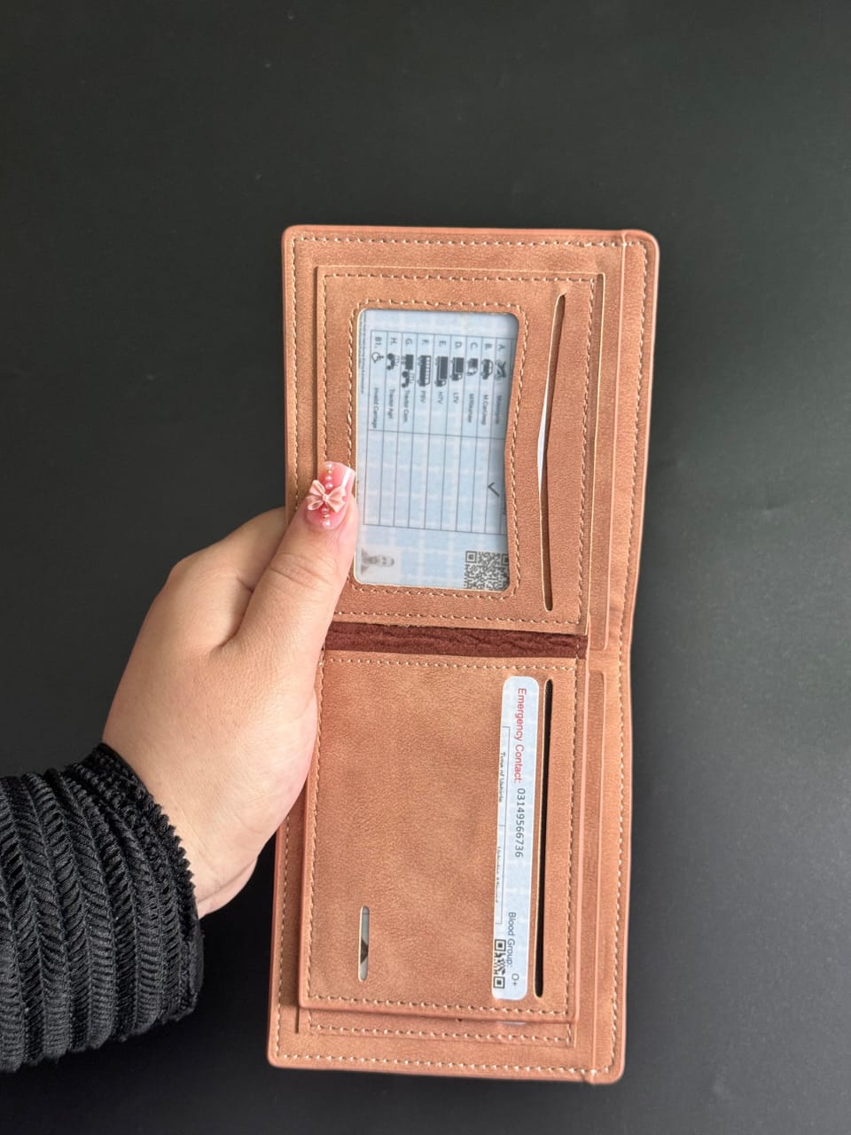 Modern Wallet – Slim Fit, Big Function